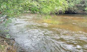 Imagem 2: Terrenos de 20.000 m² com Rio no fundo