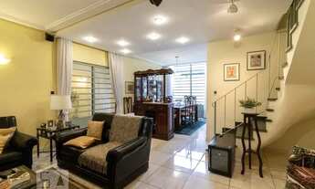 Imagem: Casa à Venda - Campo Belo, 4 Quartos, 230