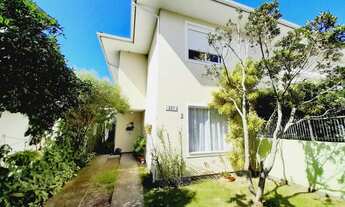 Imagem 2: Casa de 3 quartos para alugar no bairro Campeche