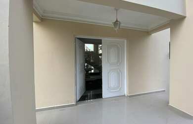 Imagem 2: Casa para aluguel e venda tem 490 metros 3dorm 3suites