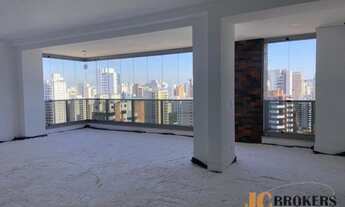 Imagem 2: Apartamento com 160m² de área útil, 3 suítes, 3 vagas
