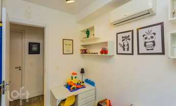 Imagem 7: Apartamento para venda tem 64 metros quadrados com 2 quartos em São João - Porto Alegre