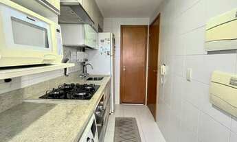 Imagem 6: Apartamento para aluguel e venda possui 80 metros quadrados com 2 quartos