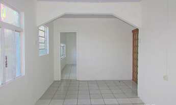 Imagem 2: PORTO ALEGRE - Casa Padrão - Sarandi