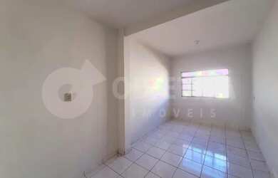 Imagem 4: Casa para aluguel, 4 quartos, 2 vagas, MORUMBI - UBERLANDIA/MG