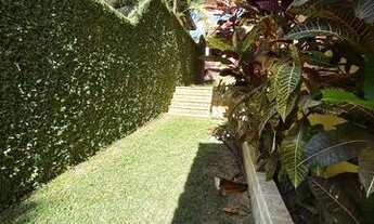 Imagem 2: Casa para venda na barra da Tijuca possui 480 metros quadrados com 4 quartos