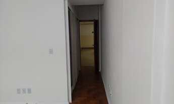 Imagem 3: Apto Centro, amplo, reformado, local nobre, Rua 16 de março, excelente preço - Petrópolis