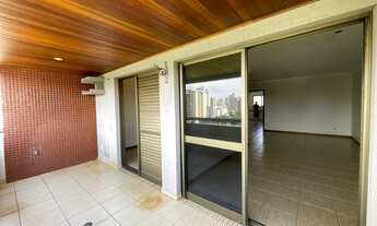 Imagem 3: Apartamento para venda tem 171 metros quadrados com 4 quartos