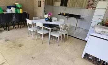 Imagem 5: Casa para aluguel com 3 quartos no Residencial Pinheiros com area de convivencia com churr