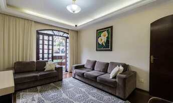 Imagem 2: Casa à Venda - Vila Cecília Maria, 3 Quartos, 225 m2