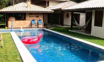 Imagem 3: Casa de condomínio para aluguel possui 280 metros quadrados com 5/4 Quinta das Lagoas