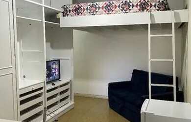 Imagem 2: Alugo Kitnet semi mobiliada em Laranjeiras (3 meses de deposito) R$ 1.300