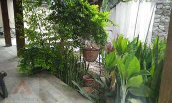 Imagem 4: Casa com 4 dormitórios à venda, 400 m² por R$ 890.000,00 - Piratininga - Niterói/RJ