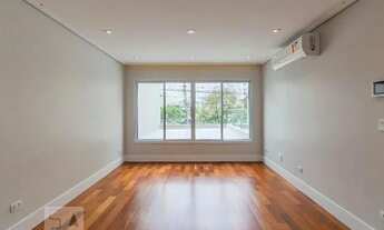 Imagem: Casa à Venda - Vila Madalena, 3 Quartos