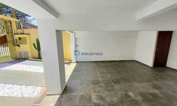 Imagem 6: Amplo sobrado reformado com 3 quartos (suíte) e 4 vagas no Planalto Paulista!