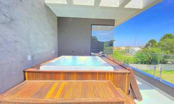 Imagem 2: Sobrado para venda com 280 metros com 3 quartos, suíte, hidromassagem