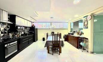 Imagem 14: Amplo sobrado no Bairro Alto