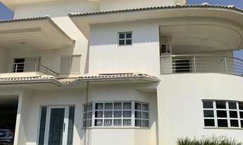 Imagem 3: Sobrado de Esquina à Venda no Jardins Madri |3 suites| Piscina