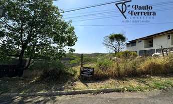 Imagem: Lote de condomínio localizado no condomínio