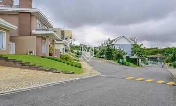 Imagem 5: Casa 03 Suítes, Espaço Gourmet com jacuzzi, 06 Vagas de garagem, Campo Comprido, Curitiba