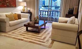 Imagem 5: Apartamento com 4 quartos, 211 m²