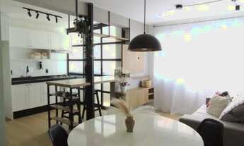 Imagem: Apartamento de 2 dormitórios, todo reformado