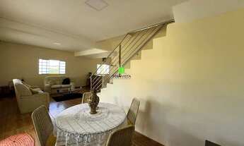 Imagem 6: Casa de 2 Andares com Ampla Área de Lazer