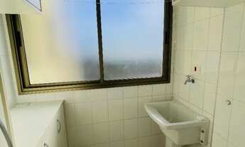 Imagem 7: Apartamento com 2 quartos (1 suíte) no Ed. Mariana no Jardim Satélite - S J Campos / SP