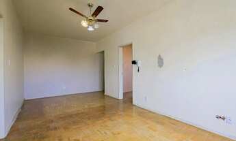 Imagem 4: Apartamento com 2 dormitórios com 99 m2 na Av Cristóvão Colombo