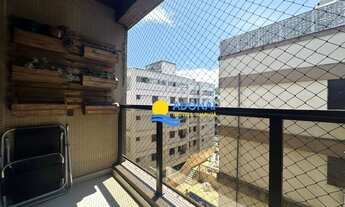 Imagem 2: Apartamento próximo à praia com sacada Tombo Guarujá