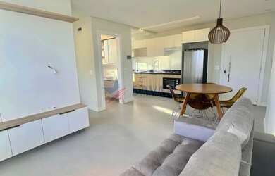 Imagem 4: STUDIO TOP MOBILIADO-DECORADO NO CENTRO DE FLORIPA - PERTO DO HIPPO