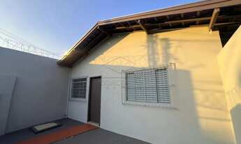 Imagem 3: CASA COM 02 DORMITÓRIOS NA VILA SEABRA
