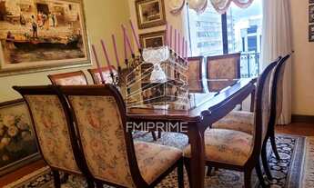 Imagem: APTO COM PISO DE MADEIRA E ARMÁRIOS EMBUIDOS