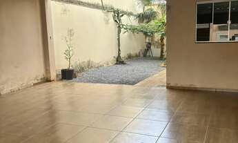 Imagem: Casa á venda com 3 quartos em Residencial