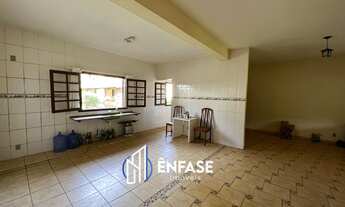 Imagem 4: Excelente sítio com 03 quartos , em lote de 1.000 m² no Ouro Verde