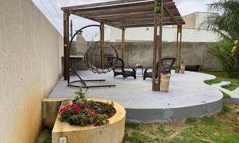 Imagem 2: Arniqueira: Casa térrea moderna 4 suites CondomínioTOP na avenida principal