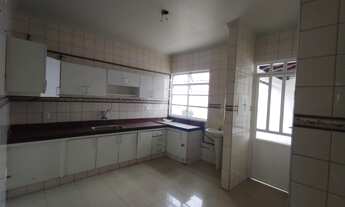 Imagem 6: Casa com habite-se comercial, em uma excelente localização no bairro Saraiva