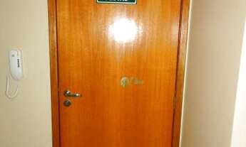 Imagem 7: Apartamento 02 quartos, com armários, garagem, portaria 24 horas, elevadores, em excelente