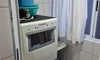 Imagem 7: Apartamento para venda possui 79 metros quadrados com 2 quartos em Zona 07 - Maringá - PR