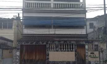 Imagem 3: Casa para venda tem 331 metros quadrados com 3 quartos em Quintino Bocaiúva - Rio de Janei