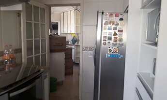 Imagem 4: Apartamento para venda com 230 metros quadrados com 4 quartos