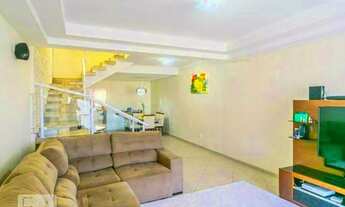 Imagem 2: Casa de alto padrão a venda na Guilhermina-Esperança com piscina - São Paulo/SP