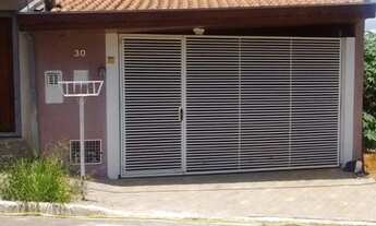 Imagem: Casa com 02 dormitórios - Garagem para