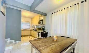 Imagem 6: Casa ampla com duas suítes e duas vagas de garagem coberta! Próximo ao Parque Vila Germâni