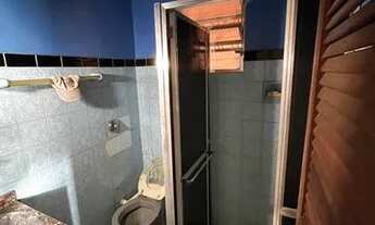 Imagem 2: Casa de condomínio térrea para aluguel possui 100 metros quadrados com 3 quartos