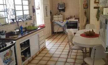 Imagem 5: Térrea para venda tem 225 metros quadrados com 5 quartos em Jardim Guassu - São Vicente