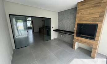 Imagem 5: Casa Térrea no Condomínio Alphaville Venda possui 190m² / 3 quartos com Pé Direito Duplo n