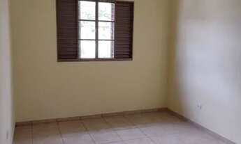 Imagem 3: Casa com 2 dormitórios para alugar, 75 m² por R$ 850,00/mês - Jardim Alvorada - Maringá/PR