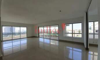 Imagem 1: Cidade de Viena - Apartamento com 4 quartos, 4 suítes, 4 vagas