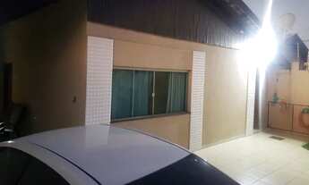 Imagem 3: Alugo casa com excelente localização....ideal militares